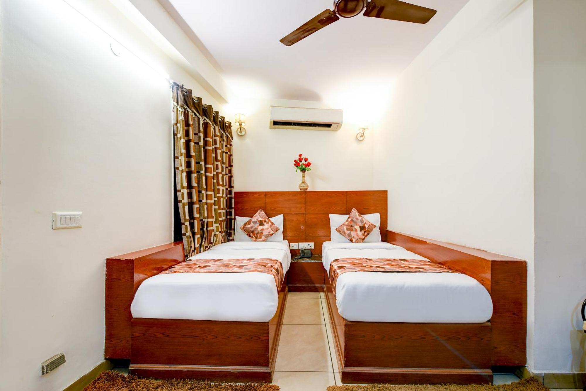 Hotel Le Grand - Walk-In From Rk Ashram Metro Station New Delhi Ngoại thất bức ảnh