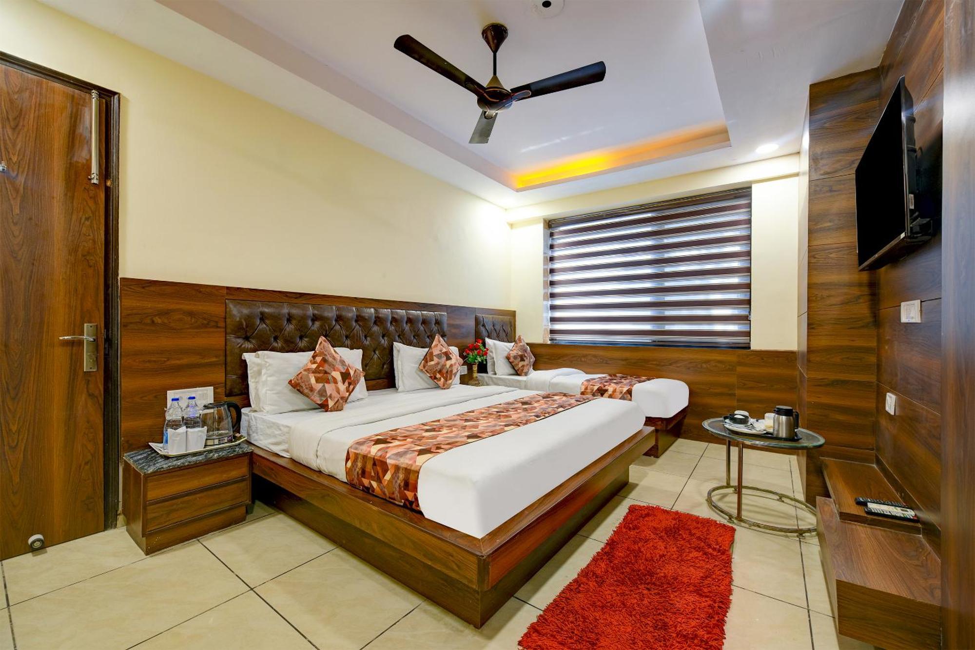 Hotel Le Grand - Walk-In From Rk Ashram Metro Station New Delhi Ngoại thất bức ảnh